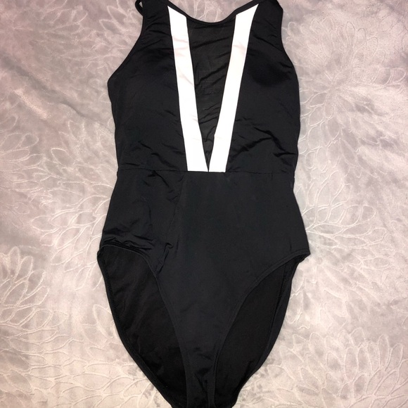 La Blanca Other - 🖤 La Blanca || one piece swimsuit 🖤